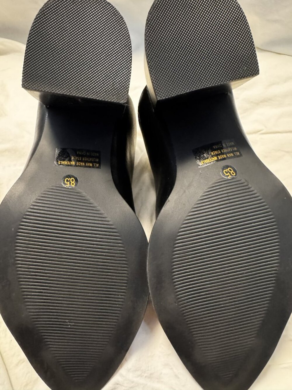 Dolce Vita Black Leather Mule – Pointed Toe Slip-On | Size 8.5 - MF0302 - Picture 2 of 5